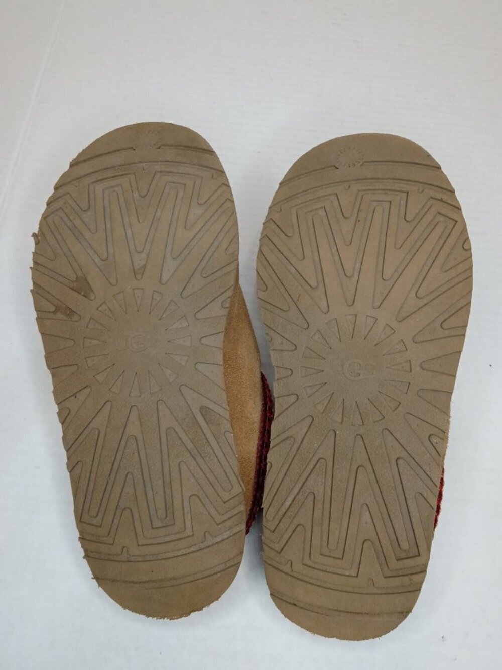 UGG Kids Tazz Platform Slipper Chestnut Size 5Y Fits Women 7 - Picture 8 of 9
